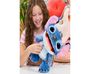 A Just Play új interaktív Stitch plüssfigurája földöntúli izgalmakat tartogat