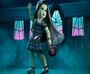 A Monster High Frankie Stein American Girl baba átalakítást kap