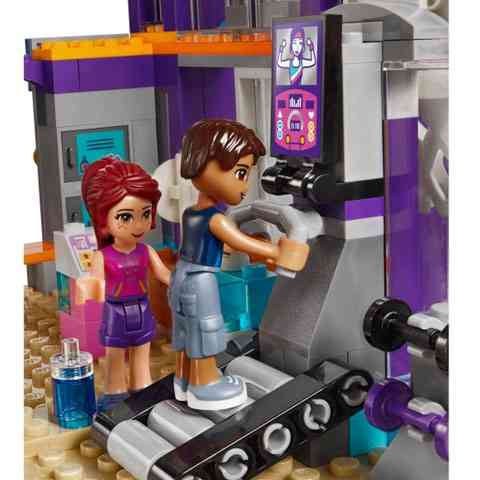 LEGO® Friends Heartlake Sportközpont (41312) vásárlás a Játékshopban