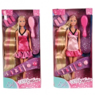 Steffi Love: Baba extra hosszú hajjal