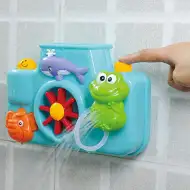 Állatos bébi fürdőjáték lapátkerékkel