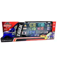 Autószállító kamion kisautókkal és táblákkal