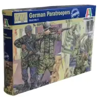 Italeri 1/72 German Paratroopers Német katonai figurák makett