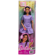 Barbie: Fashionista Barátnők stílusos divatbaba fejhallgatóval lila ruhában – Mattel