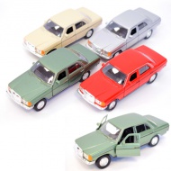 Mercedes-Benz 230E hátrahúzható fém autómodell több színváltozatban 1/32