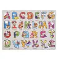 Színes fa nagybetűk formaillesztő játék