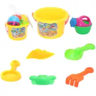 7db-os homokozó szett vödörrel