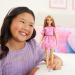 Barbie: Fashionista Barátnők stílusos divatbaba rózsaszín kendőmintás ruhában - Mattel