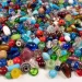 PlayBox: Színes üveg fűzhető dekorációs gyöngyök 1kg-os csomag